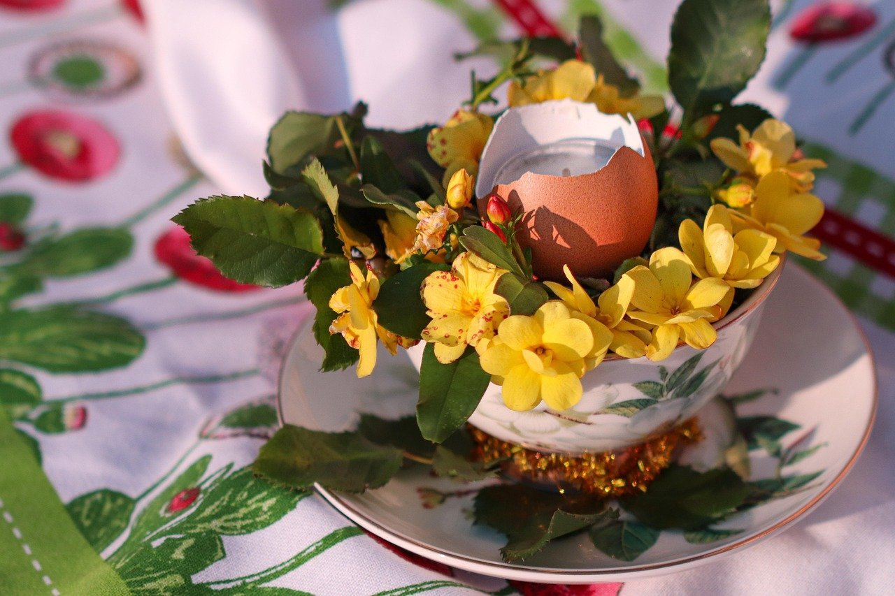Decor and Rentals: Rent, Reuse, Repurpose (Image Credits: Pixabay)