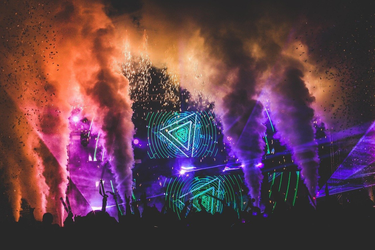 Electronic Dance Music (EDM) (Image Credits: Pixabay)
