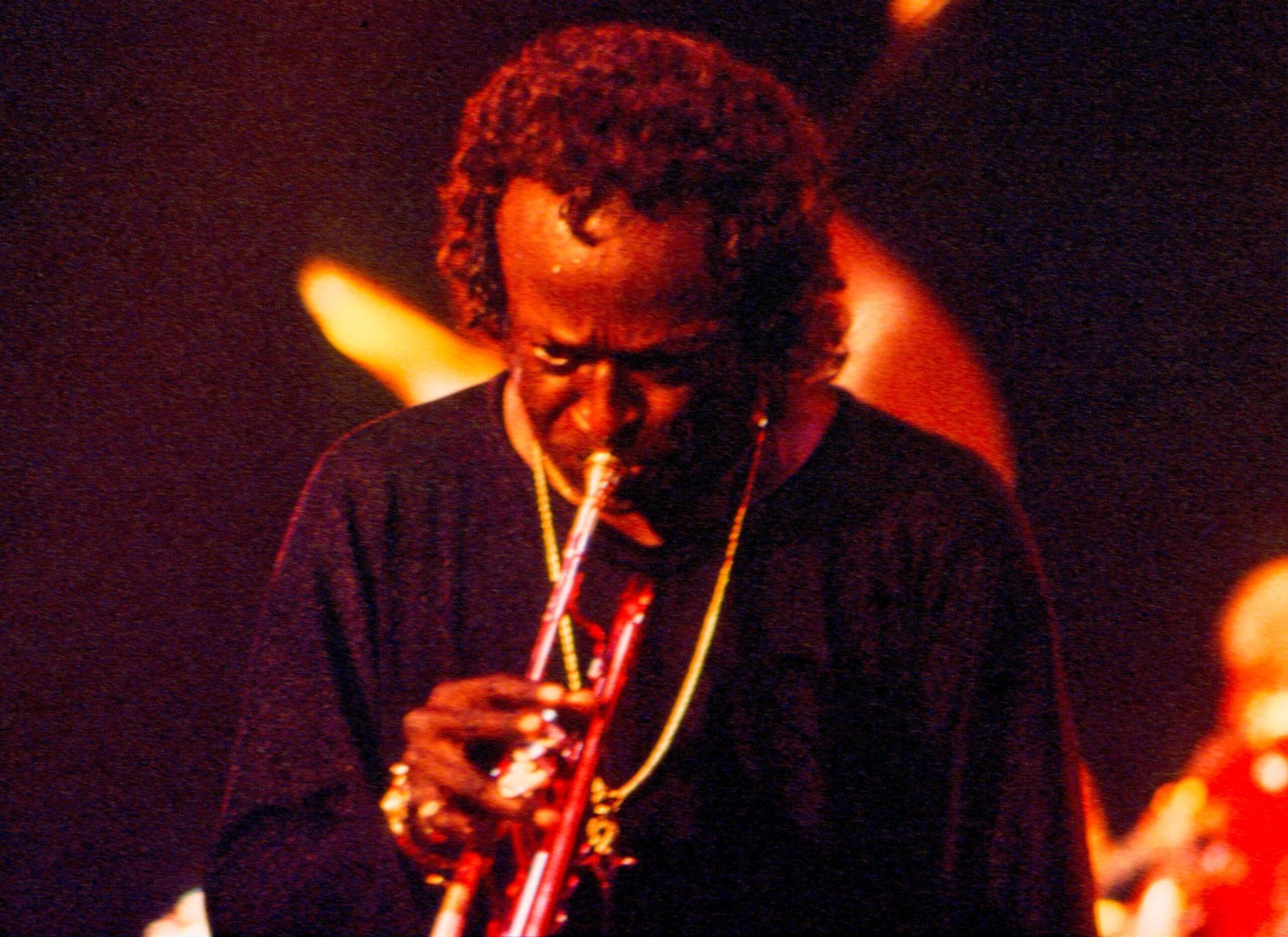6. Miles Davis - Kind of Blue (1959) (Miles Davis "The Man with the Horn", CC BY 2.0)