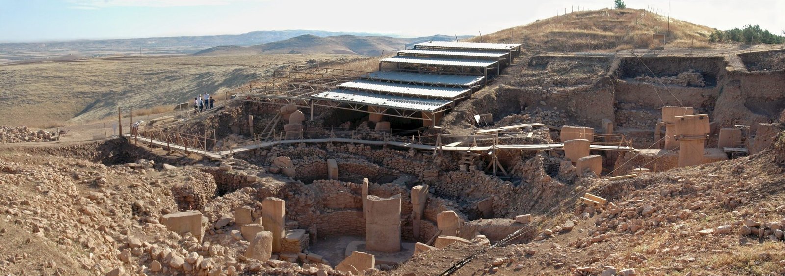 Göbekli Tepe, Turkey (By Creator:Rolfcosar, CC BY-SA 3.0)