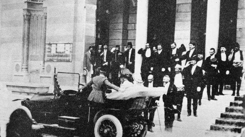 8 Mind-Boggling Coincidences From History That Will Make You Question Everything