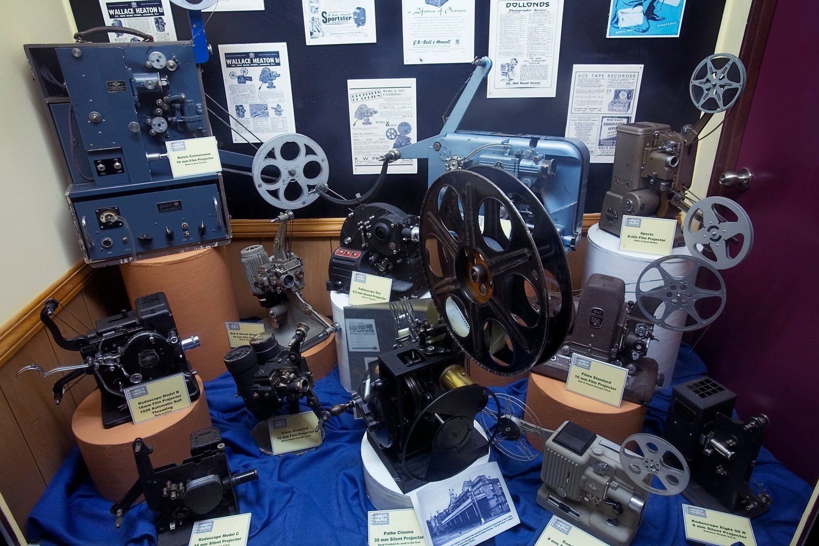 Why Rediscover These Hidden Gems (By Jorge Royan, CC BY-SA 3.0)