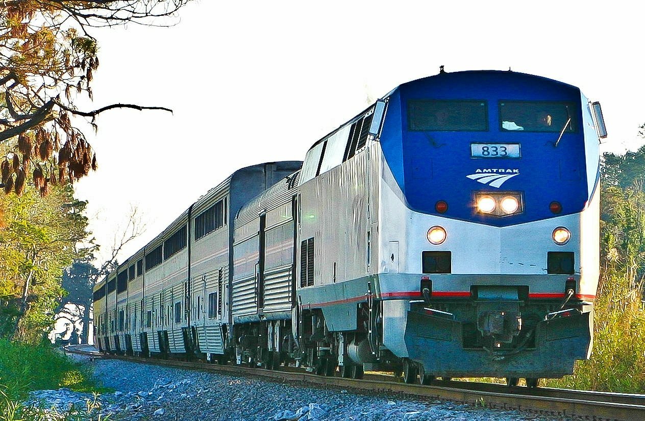 3. Sunset Limited: New Orleans to Los Angeles (Flickr: Amtrak, CC BY 2.0)