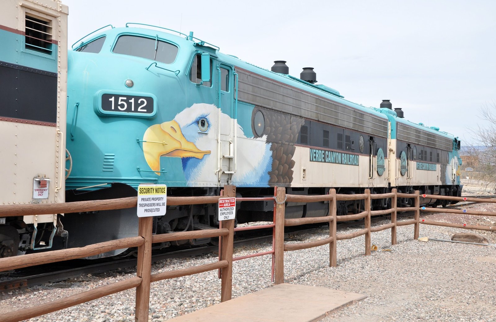 10. The Verde Canyon Railroad: Arizona's Hidden Canyon (By Finetooth, CC BY-SA 3.0)