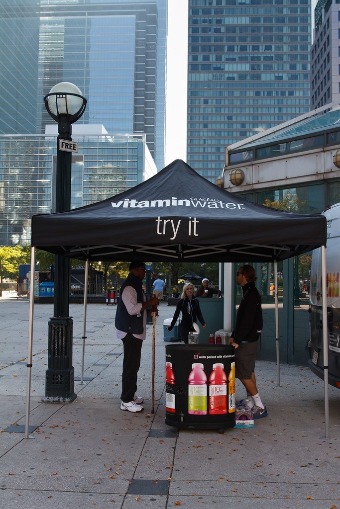 5. 50 Cent and Vitaminwater: The Deal That Changed Hip-Hop Business Forever (Numinosity by Gary J Wood, Flickr, CC BY-SA 2.0)