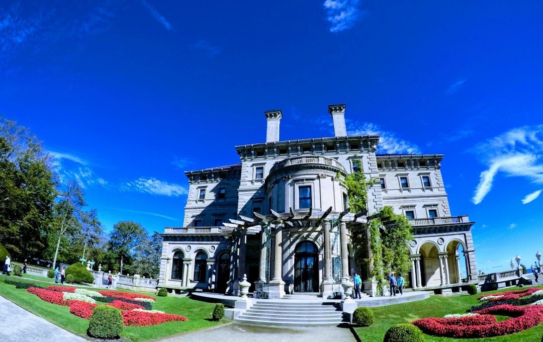 The Breakers, Newport, Rhode Island (Image Credits: Unsplash)