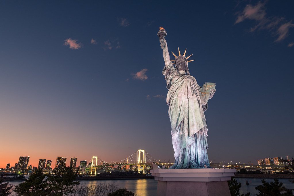 10. Ellis Island and the Statue of Liberty, New York - The Gateway to the American Dream (Giuseppe Milo (www.gmilo.com), Flickr, CC BY 2.0)