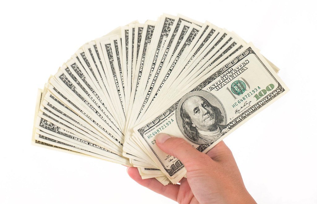 1. Pay Yourself First - Before the Bills, Before the Fun (free pictures of money, Flickr, CC BY 2.0)