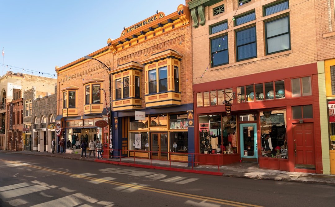 Bisbee, Arizona: A Desert Gem Preserved in Copper and Grit (Image Credits: Unsplash)