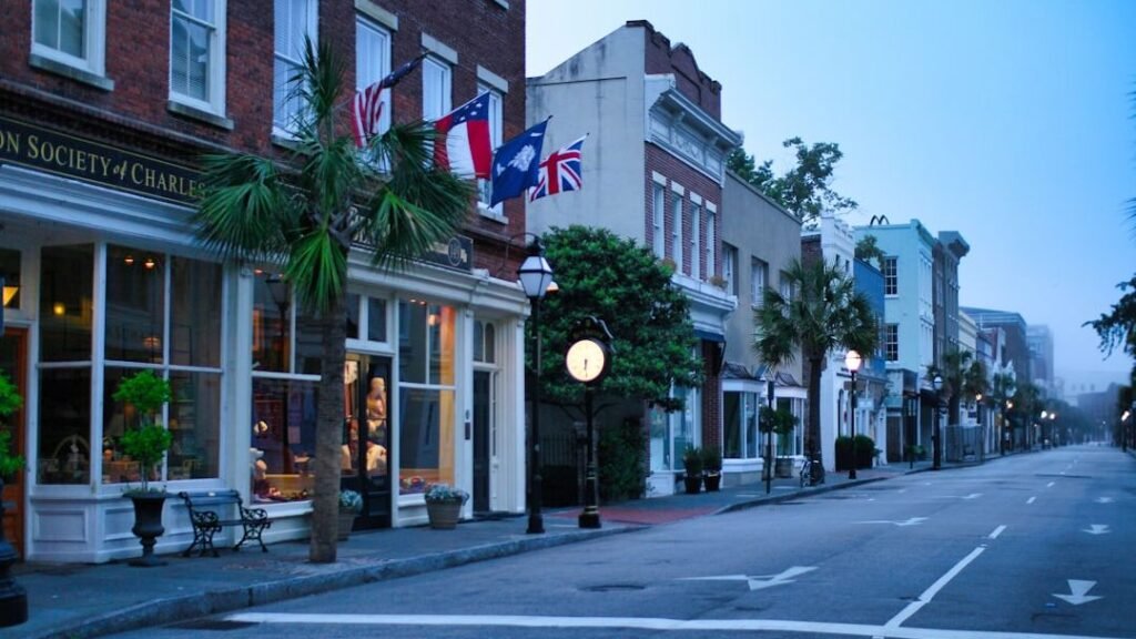 10 Beautiful Historic Towns in America You Need to Visit This Year