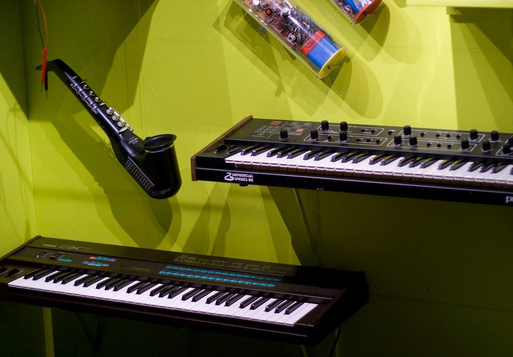 8. The Synthesizer: The Instrument That Reinvented Sound Itself (ollesvensson, Flickr, CC BY 2.0)