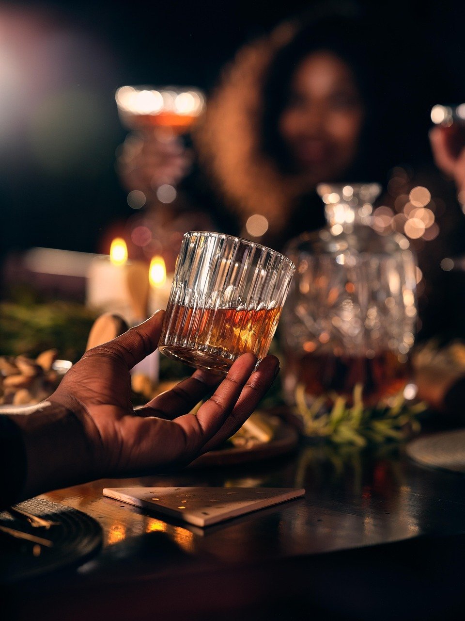 9. The Chief Baker Survived Two Hours in Freezing Water - Possibly Thanks to Whisky (Image Credits: Pixabay)