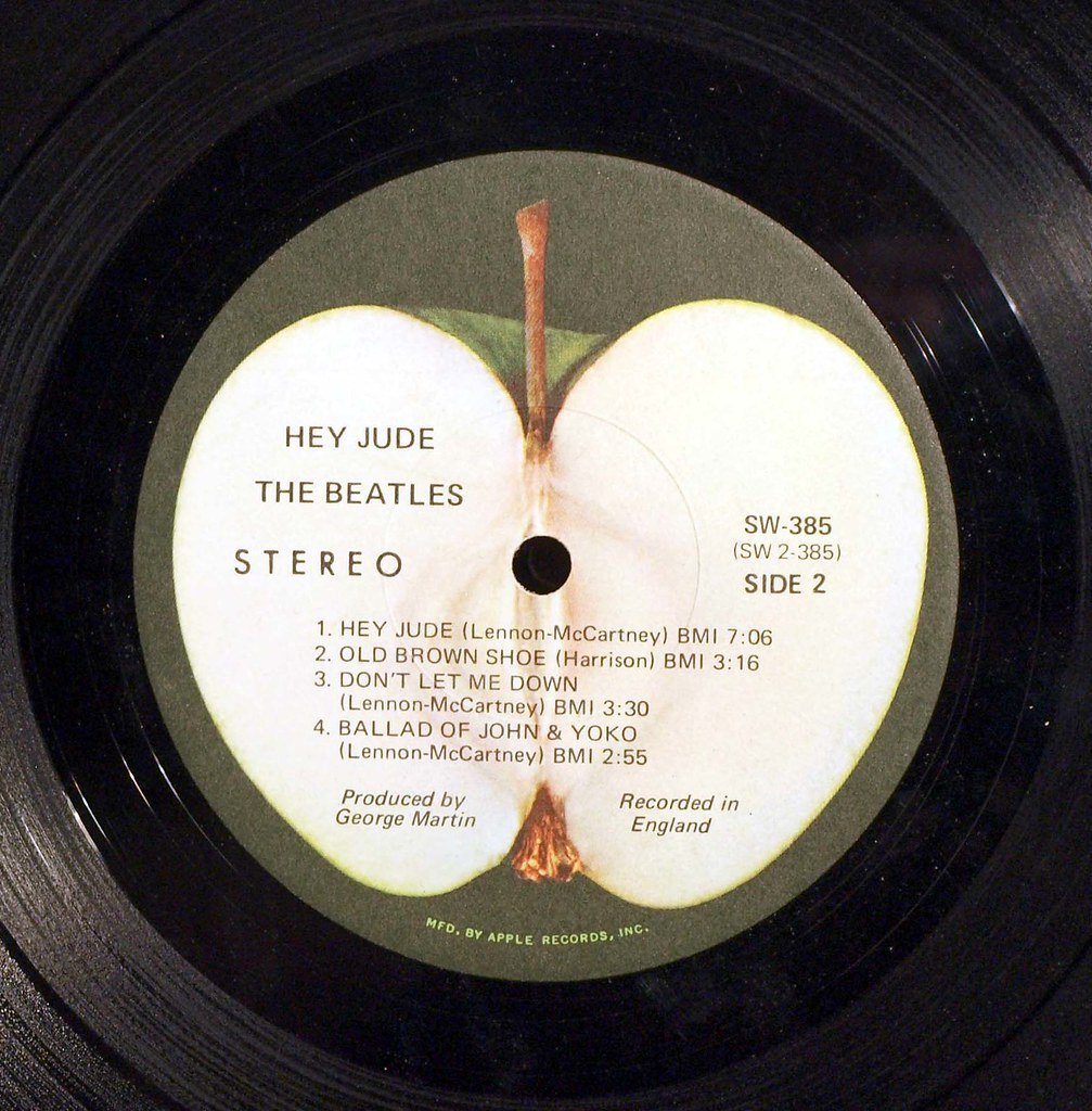 3. "Hey Jude" - The Beatles (badgreeb RECORDS - art -photos, Flickr, CC BY-SA 2.0)