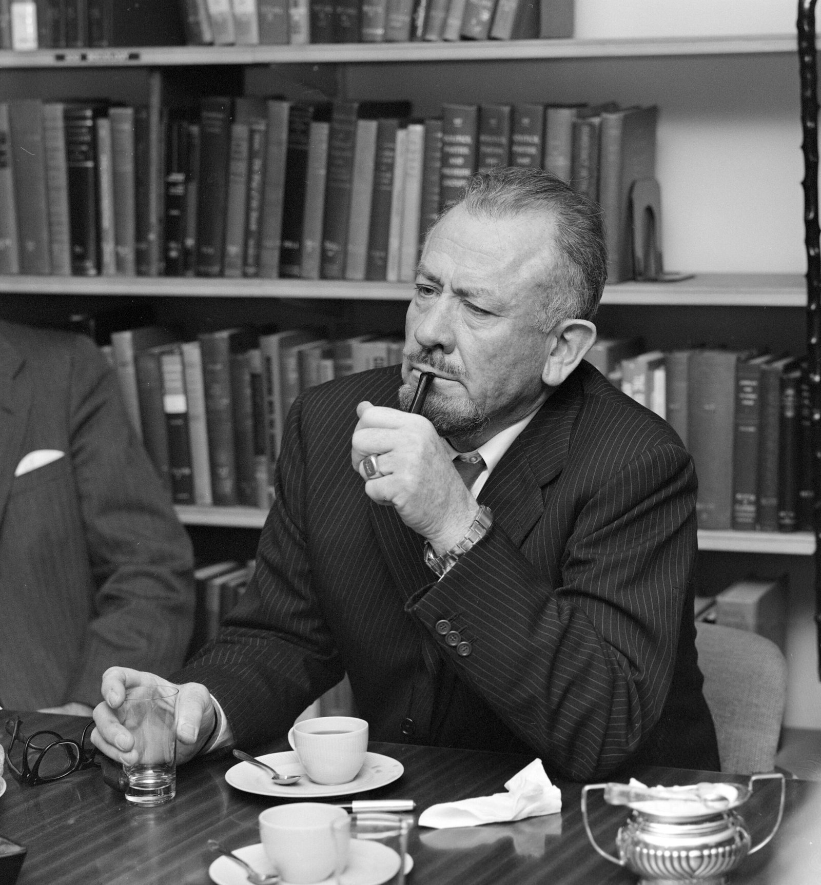 7. The Grapes of Wrath - John Steinbeck (1939) (Yle, Tesvisio, Public domain)