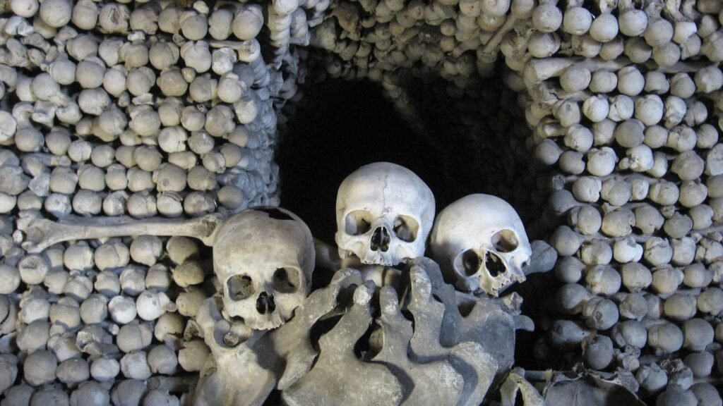 10 Creepiest Places in the World That Can Just Give You Chills