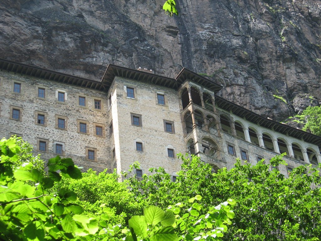7. Sumela Monastery, Turkey (Sasha India, Flickr, CC BY 2.0)