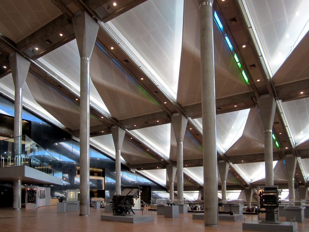 8. Bibliotheca Alexandrina, Alexandria, Egypt (D-Stanley, Flickr, CC BY 2.0)