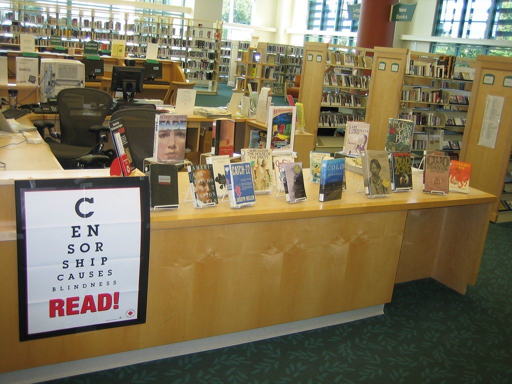 The Lasting Power of Banned Books (wanderingone, Flickr, CC BY 2.0)