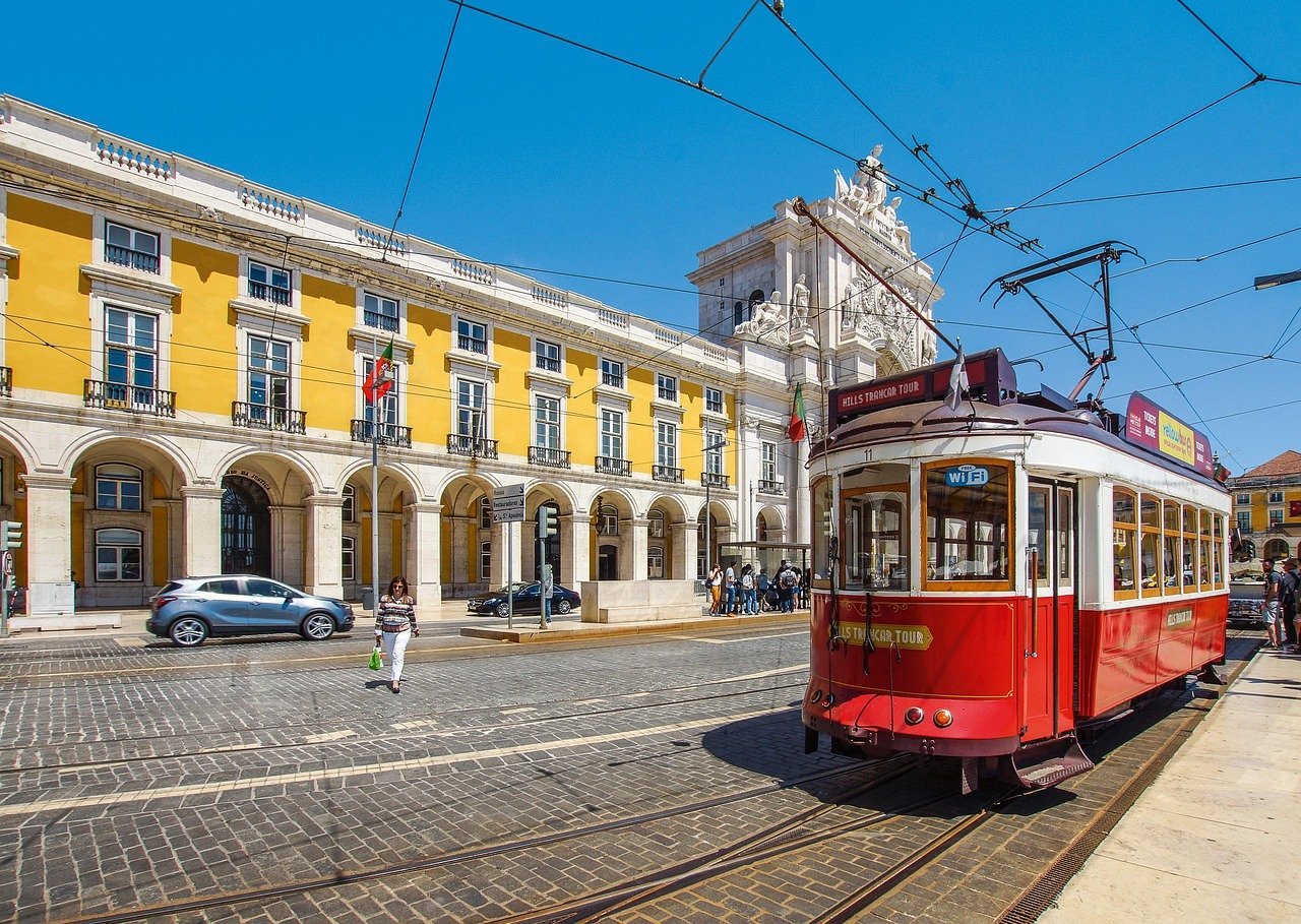 Lisbon, Portugal (Image Credits: Pixabay)