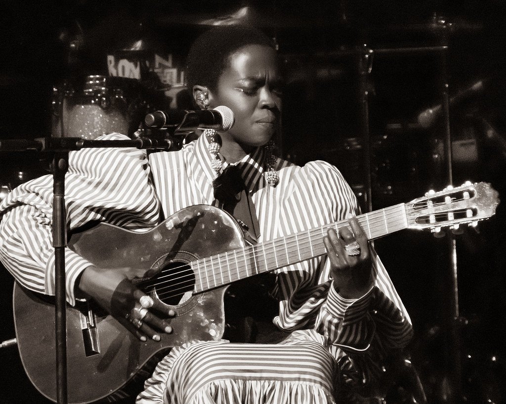 Lauryn Hill (jus10h, Flickr, CC BY 2.0)