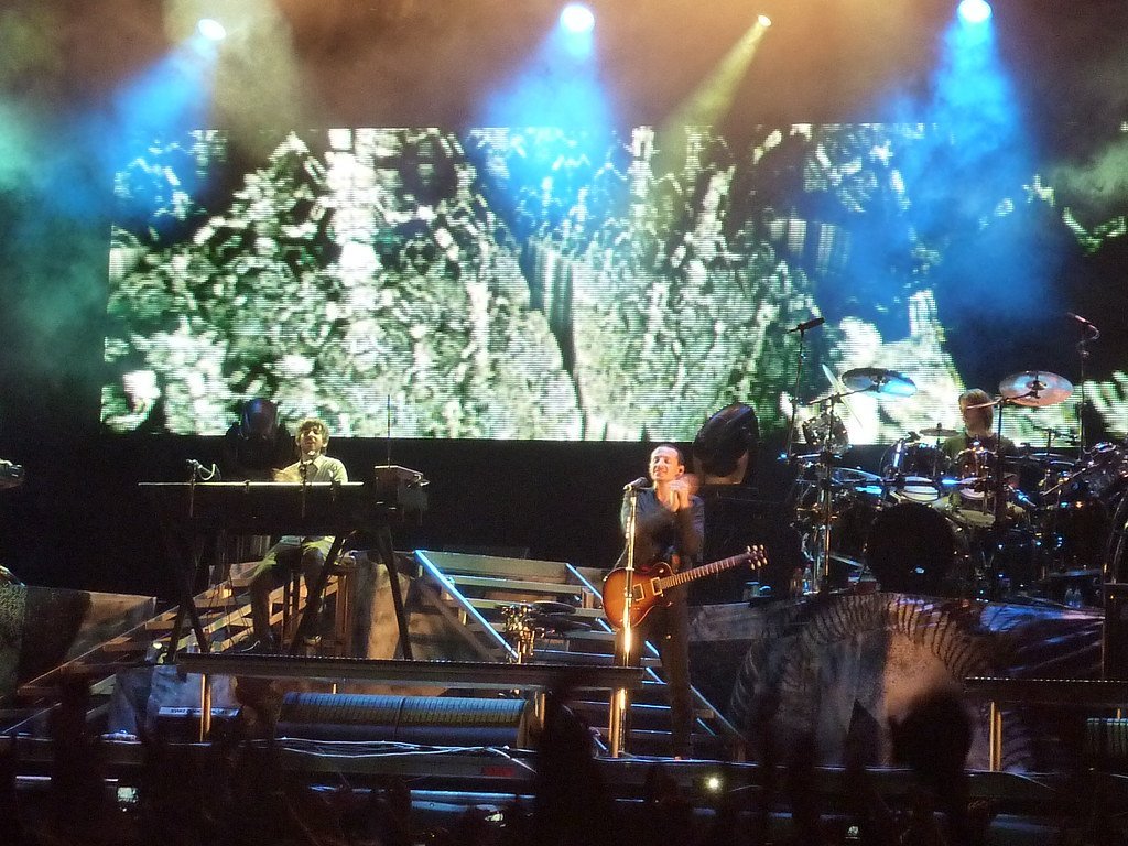 Fact 4: He Named Linkin Park After a Park in Santa Monica (Carlos Varela, Flickr, CC BY 2.0)