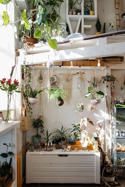 1. Virginia Woolf: Design Your Garden in "Rooms" to Spark Creative Flow (Image Credits: Pexels)