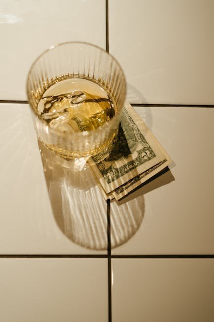 Tipping as a Social Contract (Image Credits: Pexels)