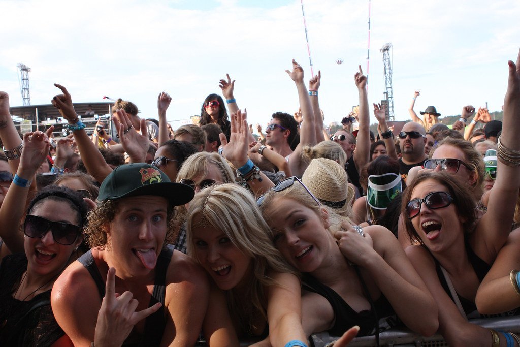 The Lasting Echo of a Century of Festivals (Eva Rinaldi Celebrity Photographer, Flickr, CC BY-SA 2.0)