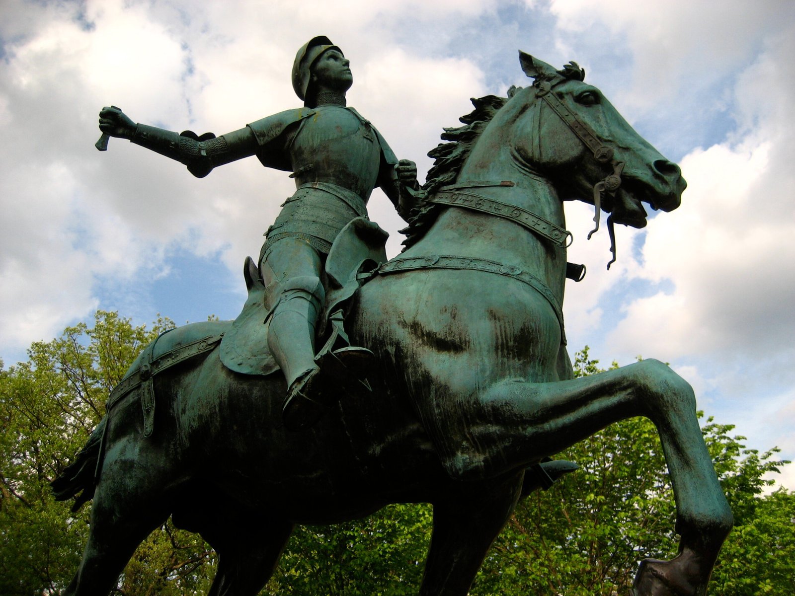 Joan of Arc (originally posted to Flickr as Joan of Arc, swordless?, CC BY 2.0)
