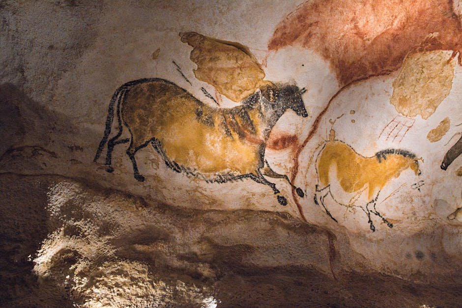 1. Tourists Are Literally Breathing Prehistoric Paintings to Death (Image Credits: Pexels)
