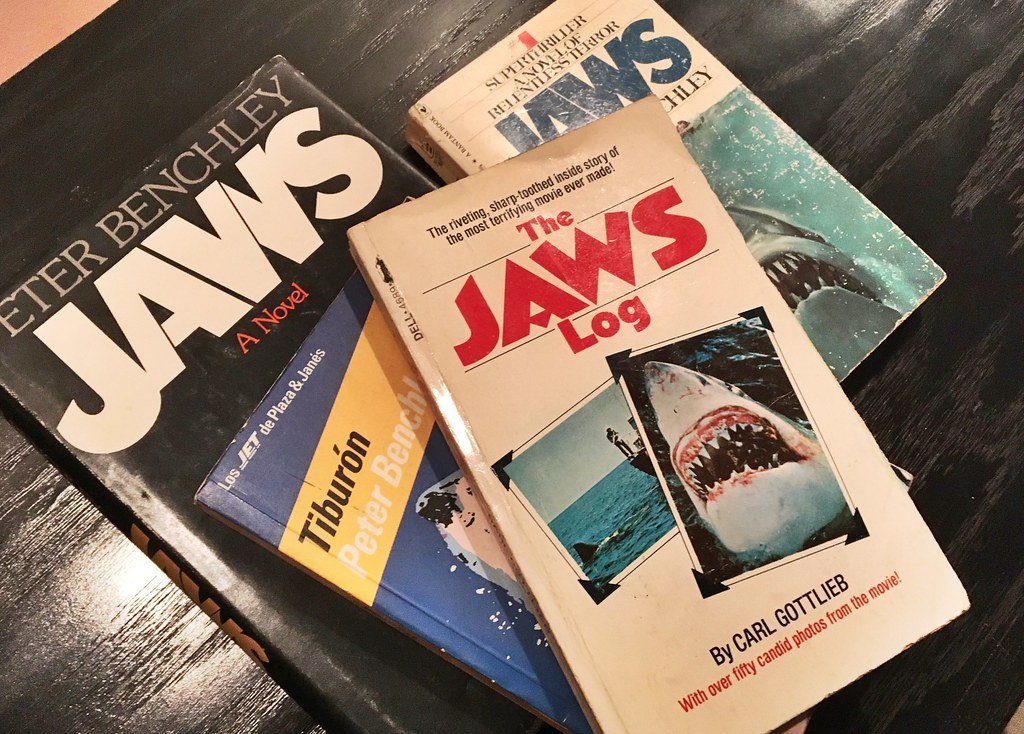 Jaws by Peter Benchley (1974) (Howdy, I'm HMK, Flickr, CC BY 2.0)
