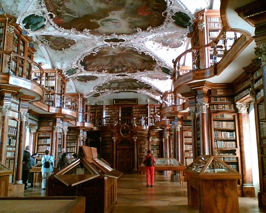 3. Abbey Library of St. Gallen (chippee, Flickr, CC BY 2.0)
