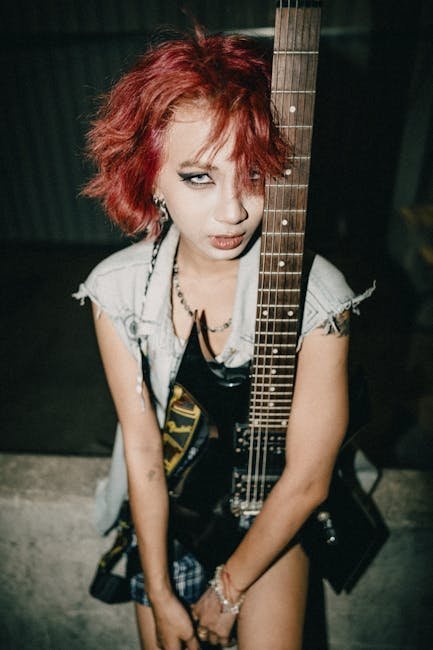 The Women Who Smashed Rock's Walls Before Anyone Noticed (Image Credits: Pexels)
