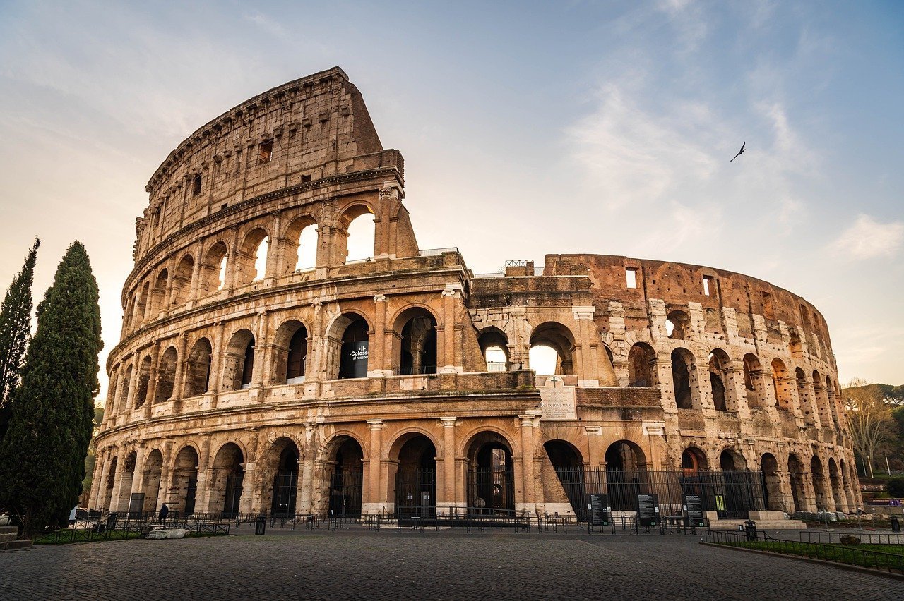 10. The Colosseum Was Built While the Gospels Were Being Written (Image Credits: Pixabay)