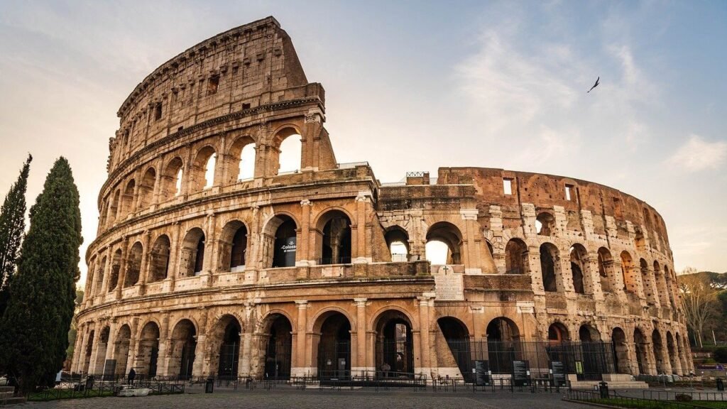 12 Historical Events You Won't Believe Happened At The Same Time