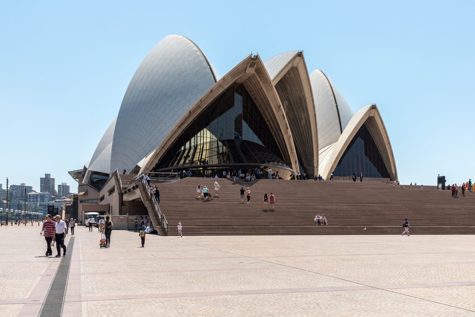6. The Sydney Opera House - Shells by the Sea (By Dietmar Rabich, CC BY-SA 4.0)
