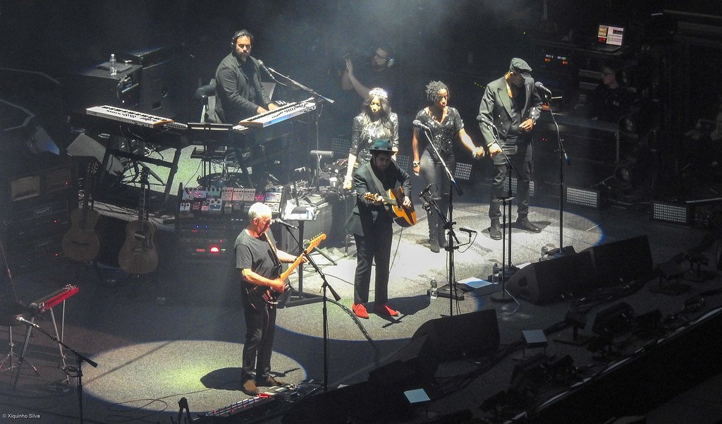 5. "Comfortably Numb" - Pink Floyd (1979): The Greatest Guitar Solo Ever Recorded (xiquinhosilva, Flickr, CC BY 2.0)