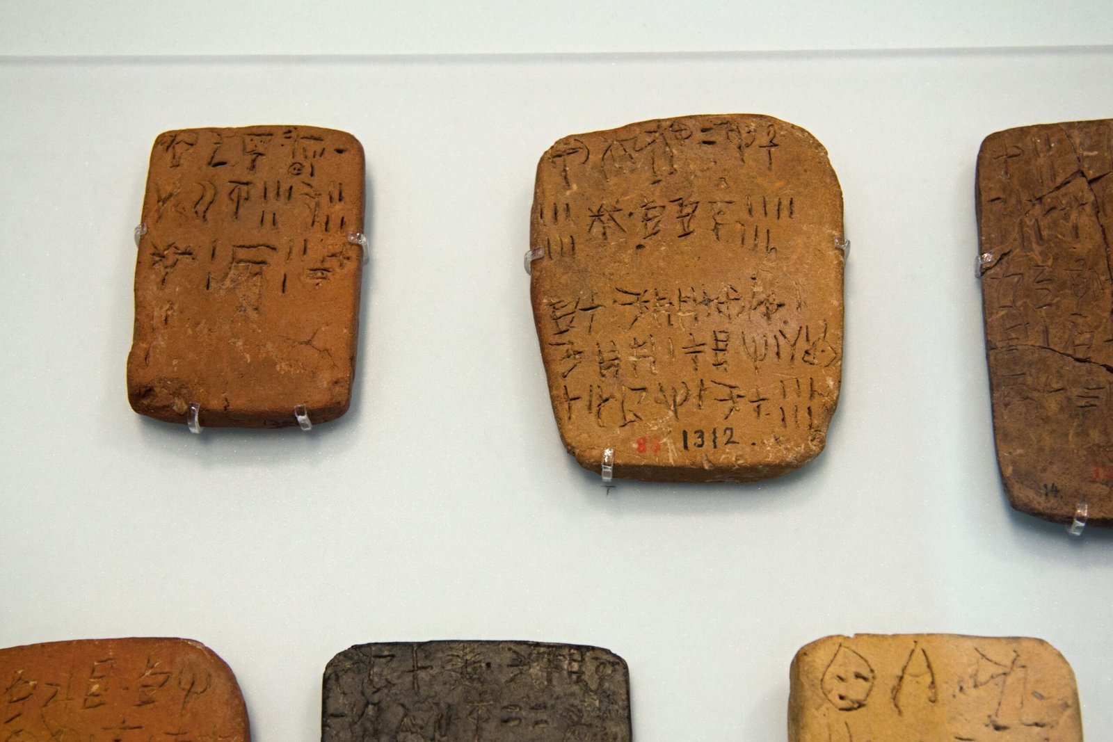 7. The Minoan Script Linear A: A Language Frozen in Time (By Zde, CC BY-SA 4.0)