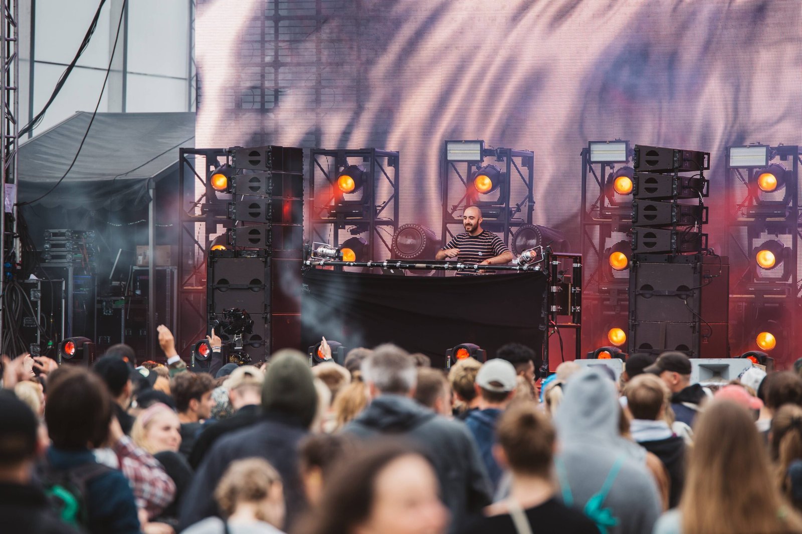 11. Roskilde Festival - Roskilde, Denmark (RF_2906_DJ-Apollo_Krists_Luhaers-11, CC BY 2.0)