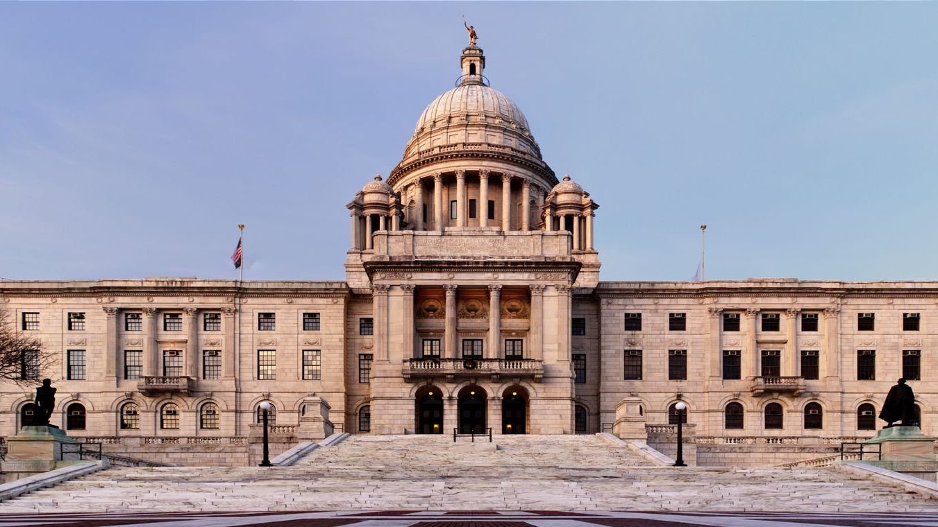 10 Mind-Blowing Facts About the US Constitution You Didn't Learn in School