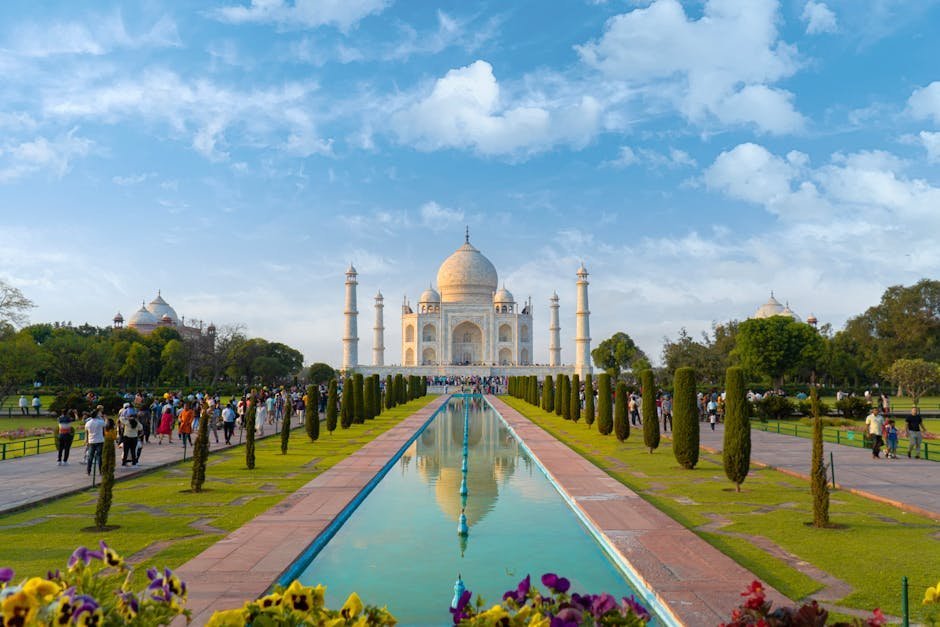 The Taj Mahal: A Love Story Built on Deception (Image Credits: Pexels)