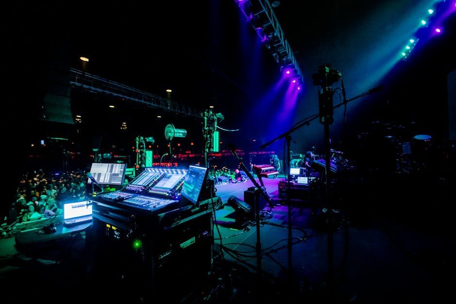 Technology Transforms the Festival Experience (Image Credits: Pexels)