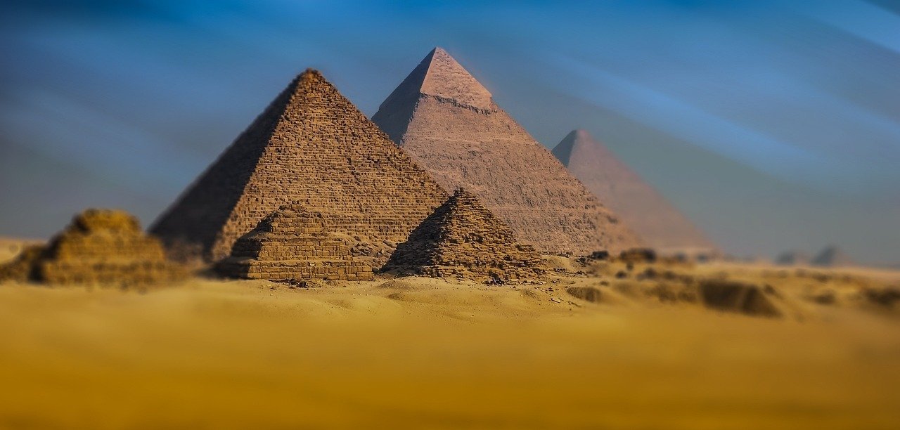 The Pyramids of Giza: Where the Impossible Became Eternal (Image Credits: Pixabay)