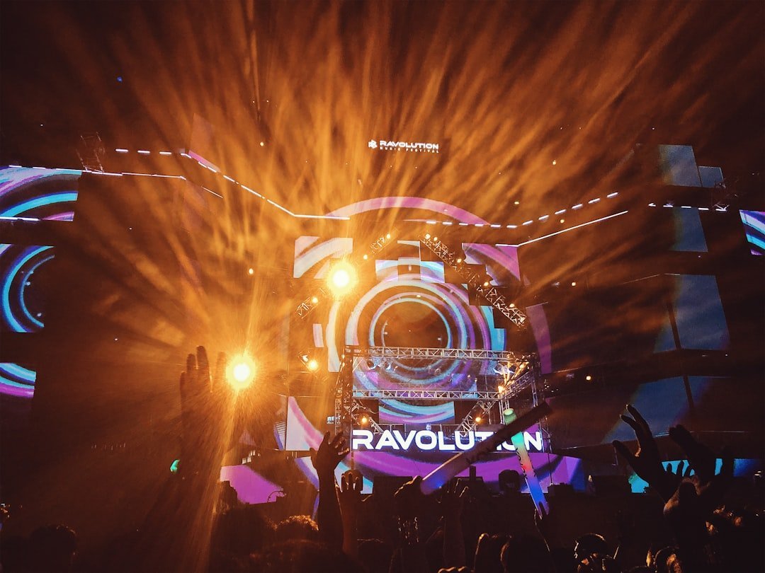 The Digital Revolution: Napster, Streaming, and the Complete Reinvention of the Music Industry (Image Credits: Unsplash)