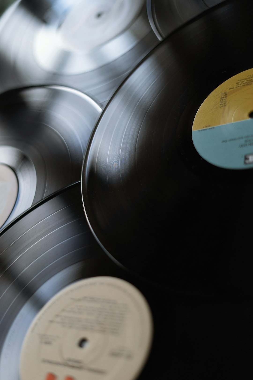 Echoes That Endure: Music as Historical Memory (Image Credits: Unsplash)