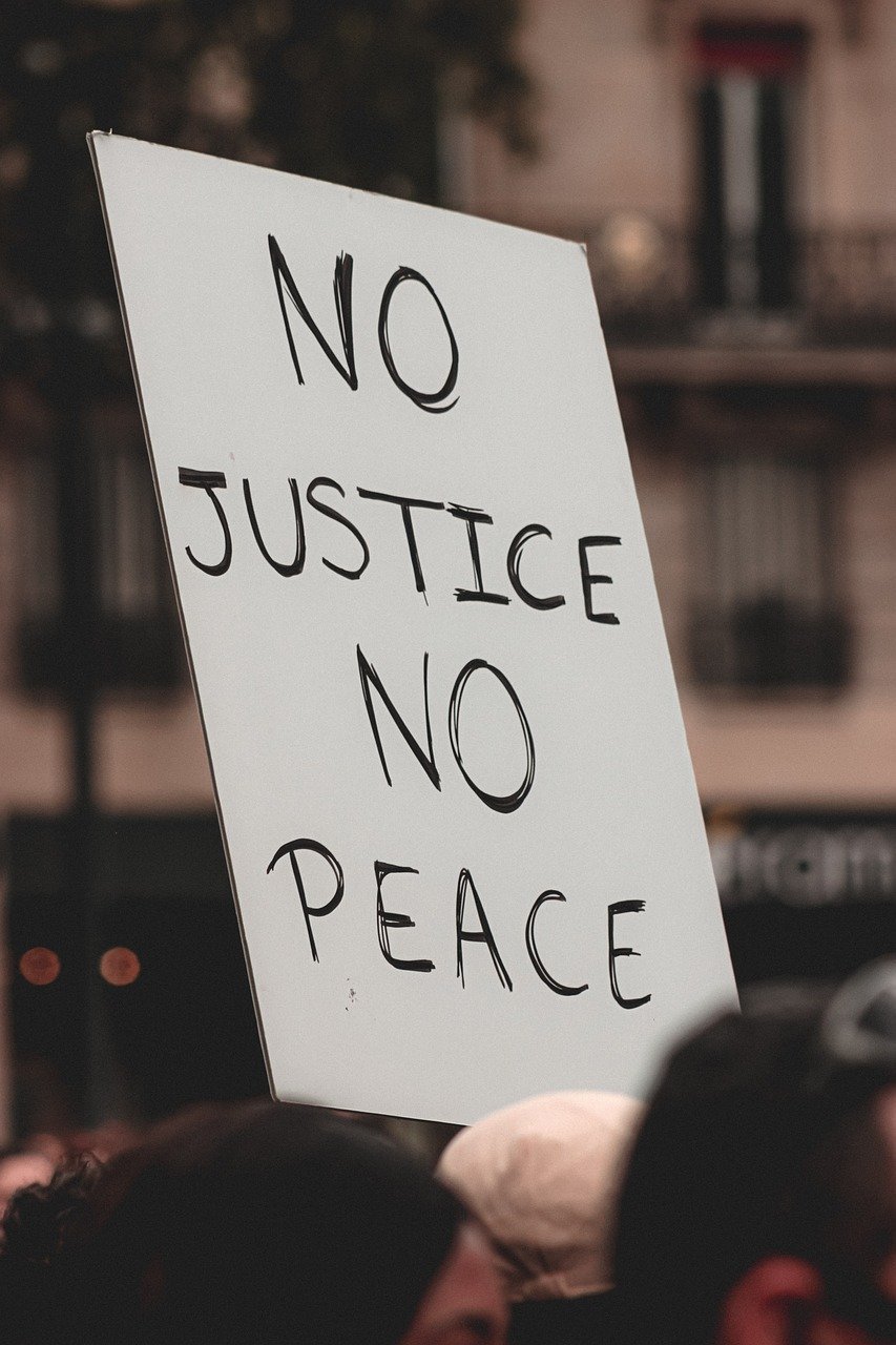 Pop Culture as a Catalyst for Social Change (Image Credits: Pixabay)
