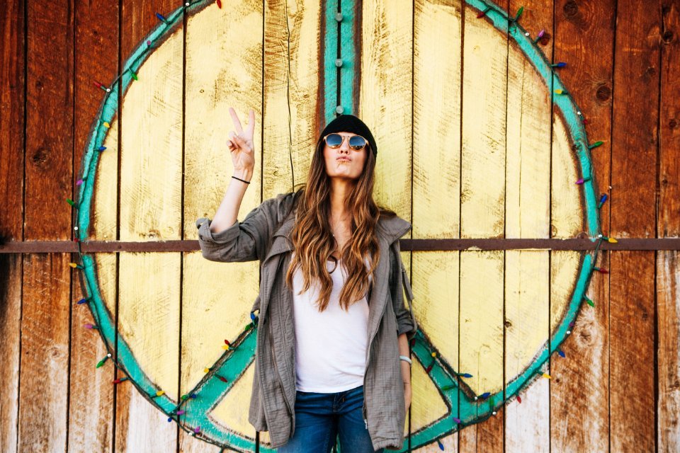 Influencing Fashion and Lifestyle Movements (Image Credits: Stocksnap)