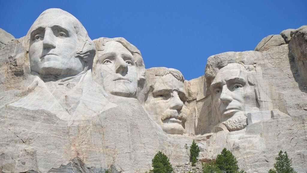 10 Unforgettable US Landmarks That Hold Secrets You Never Knew