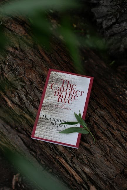 Holden in Denial: J.D. Salinger's The Catcher in the Rye (Image Credits: Pexels)