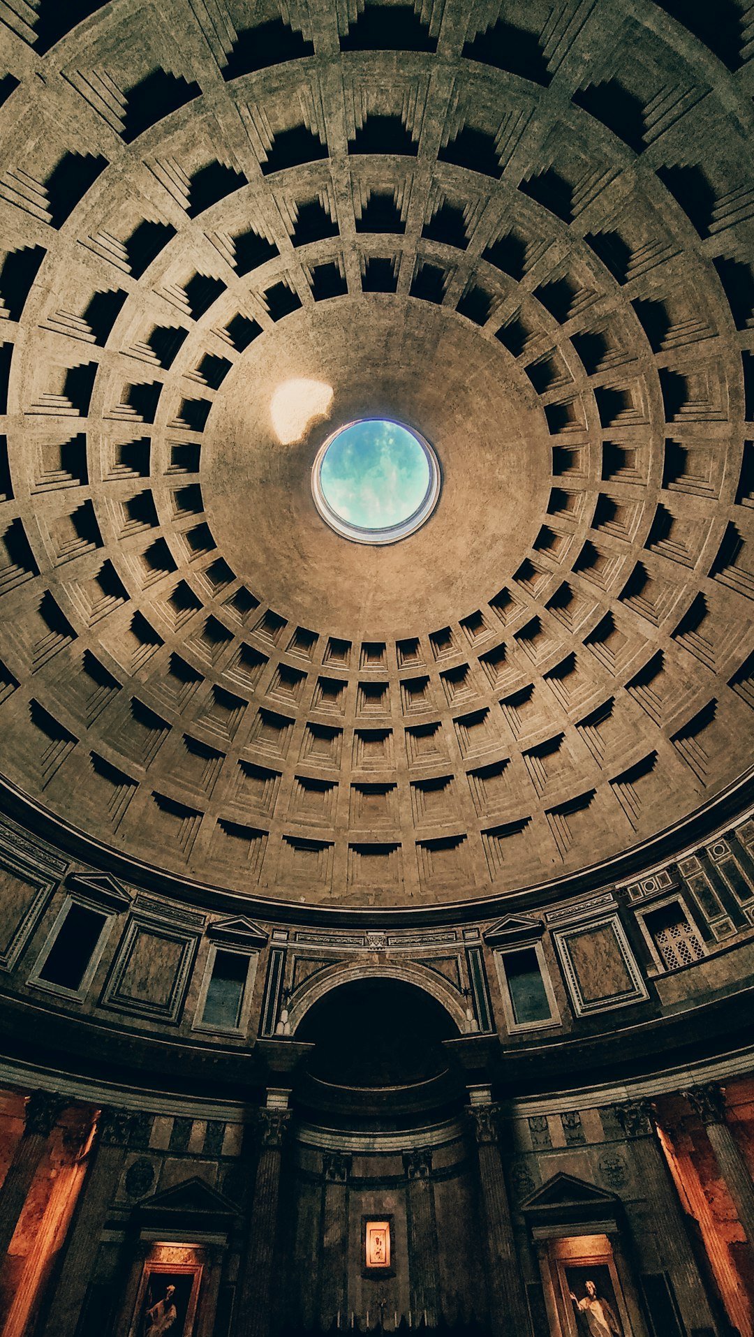 Pantheon (Image Credits: Unsplash)